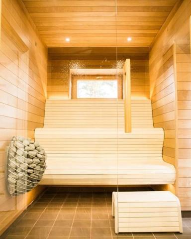 HUUM DROP Wall Mounted 4.5kW Electric Sauna Heater